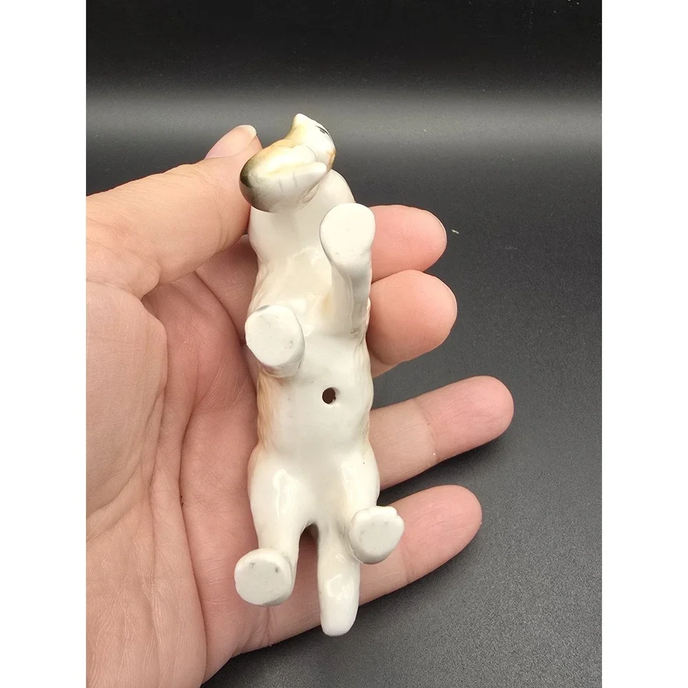 Vintage Mommy Cat Holding Kitty By The Mouth Trinket